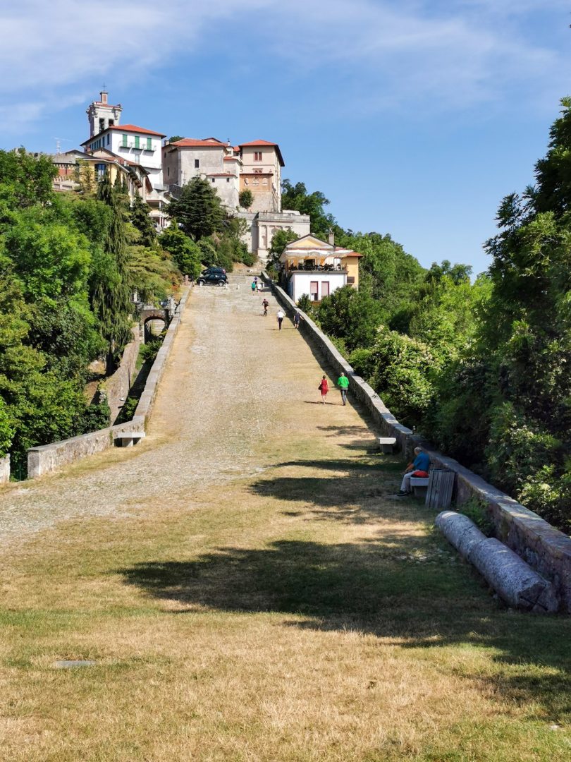 The Chapels Train at Sacro Monte di Varese