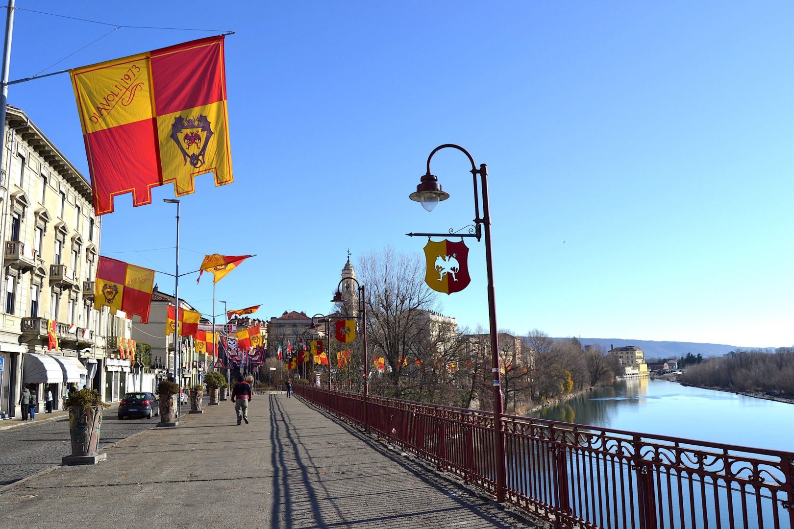 Ivrea-battle-of-the-oranges