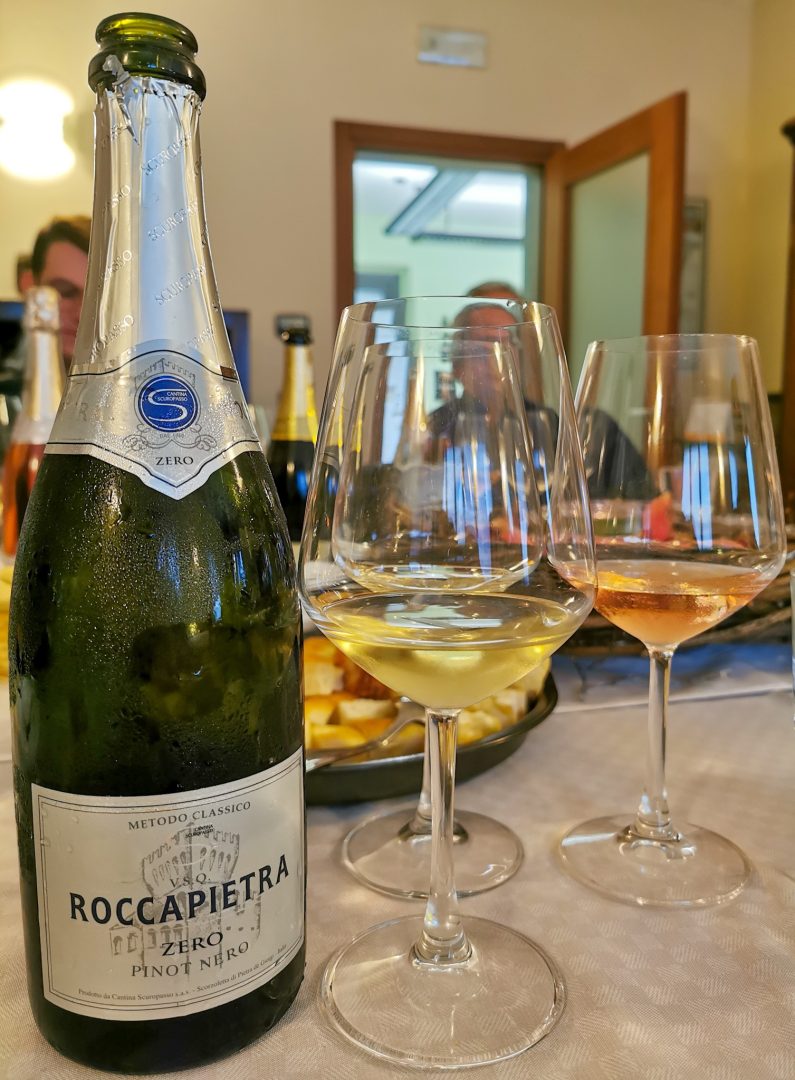 Roccapietra wine from Cantina Scuropasso in Oltrepò Pavese